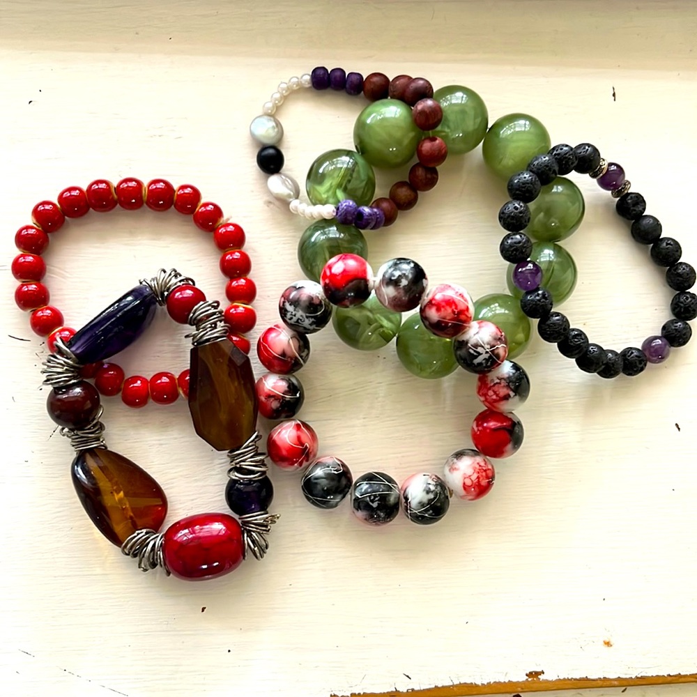 Bundle stretch beaded bracelets - Picture 1 of 7